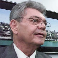 Ex-governador foi homenageado no Senado Federal (imagem da internet)